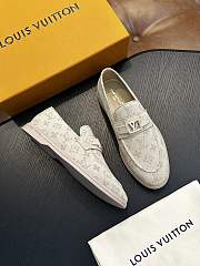 Louis Vuitton Estate Loafer off white Men - 2