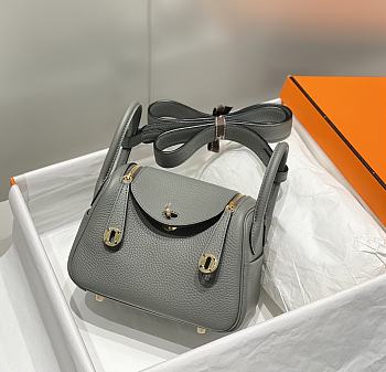Hermès Lindy bag 19cm- AB 