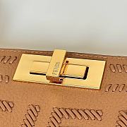 Fendi Peekaboo Soft Medium Cappuccino-coloured leather bag with FF interlacing size 33x25.5x10cm - 6