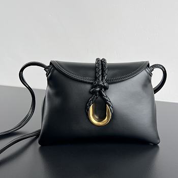 Bottega Veneta Baby Liberta black size 24x15.5x5cm
