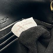 Bottega Veneta Baby Liberta black size 24x15.5x5cm - 4