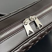 Bottega Veneta Intrecciato small camera bag brown size 24.5x15x6cm - 2