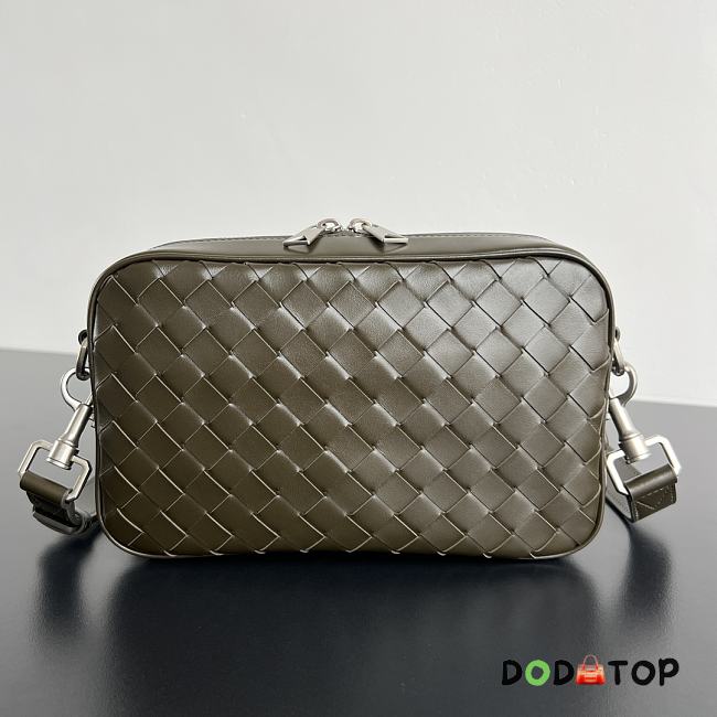 Bottega Veneta Intrecciato small camera bag size 24.5x15x6cm - 1