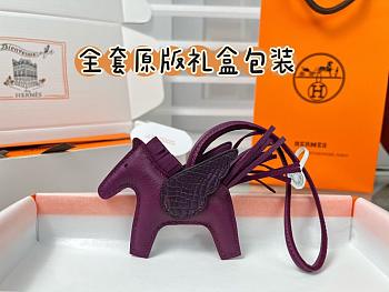 Hermes redo charm 09