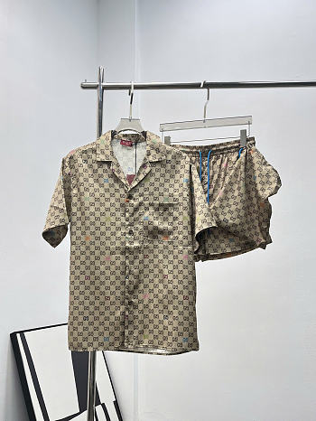 Gucci Men’s loungewear set 08