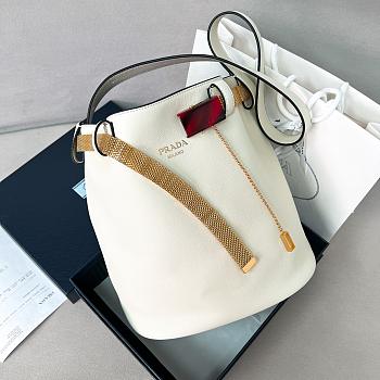Prada buckled leather bucket bag white size 26.5x29x18cm