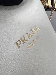 Prada buckled leather bucket bag white size 26.5x29x18cm - 5