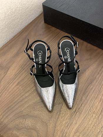Chanel heels - 01