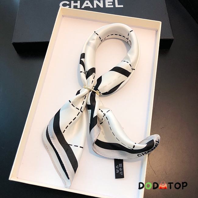 Chanel scarf - 50X50- 06 - 1