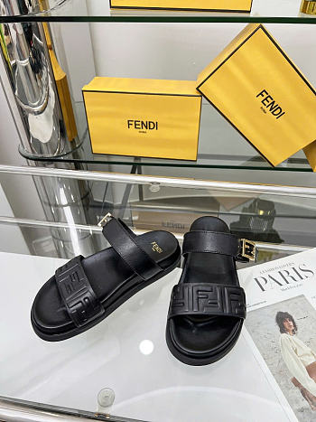 Fenid sandal black 01