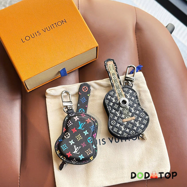 Louis Vuitton LV Keychain 14.5×7×3cm - 05 - 1
