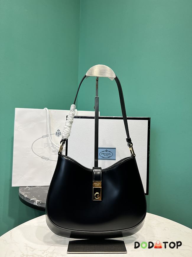Prada Cleo brushed leather shoulder bag with clasp closure black size 18.5x22x4.5cm - 1