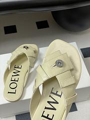LOEWE Toy Panta Toe Post white sandals - 6