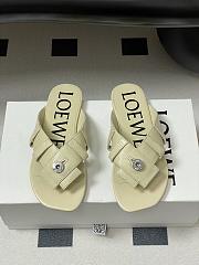 LOEWE Toy Panta Toe Post white sandals - 4