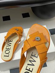 LOEWE Toy Panta Toe Post orange sandals - 5