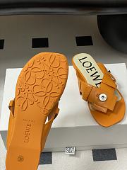 LOEWE Toy Panta Toe Post orange sandals - 4