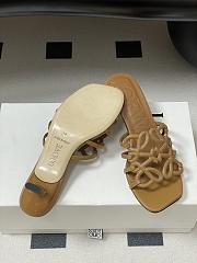 LOEWE Petal Anagram leather heels - 4