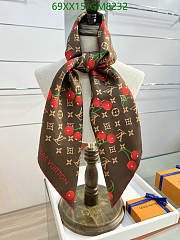 LV Scarf 02 - 5