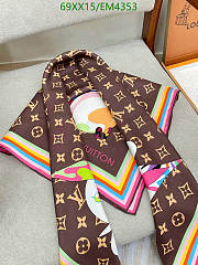 LV Scarf 14 - 4