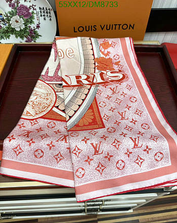 LV Scarf 15