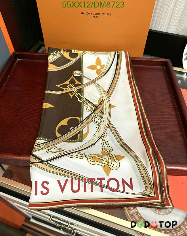 LV Scarf 21 - 1
