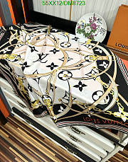 LV Scarf 23 - 3