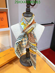 LV Scarf 31 - 6