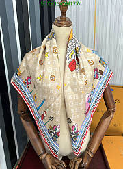 LV Scarf 32 - 6