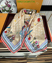 LV Scarf 32 - 2