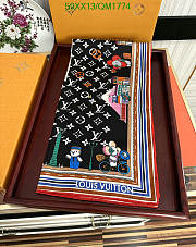 LV Scarf 34 - 1