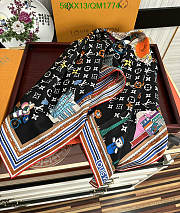 LV Scarf 34 - 4