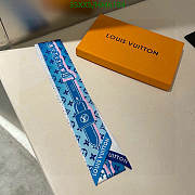 LV Scarf 36 - 1