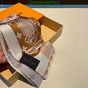 LV Scarf 41 - 3