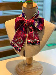LV Scarf 44 - 3