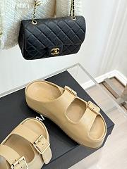 Chanel sandals beige women - 3
