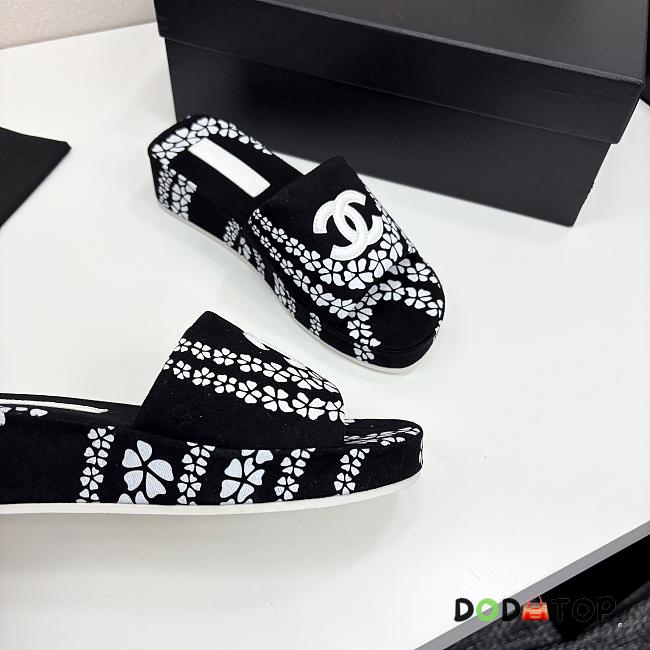Chanel sandals women - 03 - 1