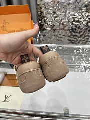Louis Vuitton Unisex 1AHNEG Sneakerina - 02 - 2