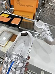 Louis Vuitton Unisex 1AHNEG Sneakerina - 05 - 2