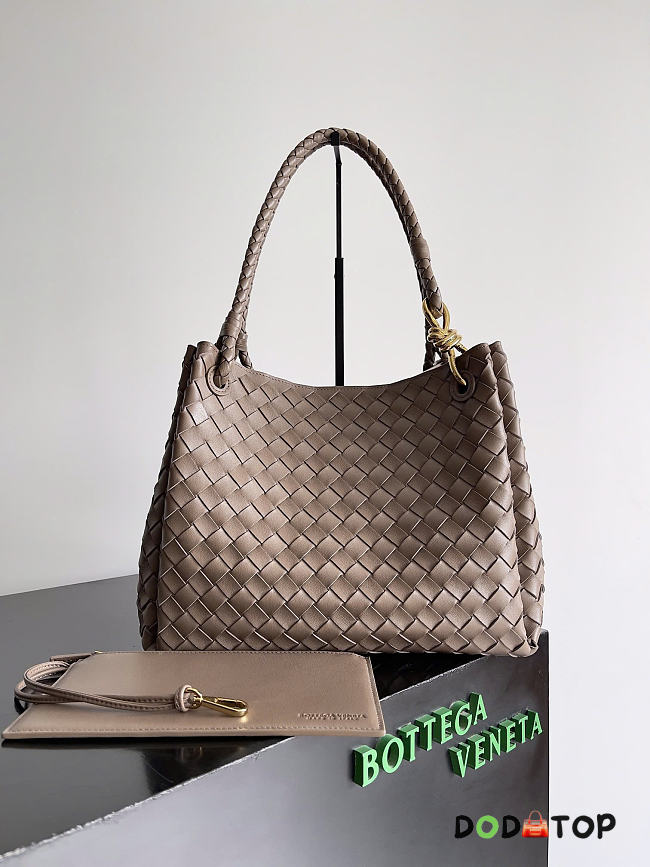 Bottega Veneta Andiamo Parachute bag size 30x26x20cm - 1