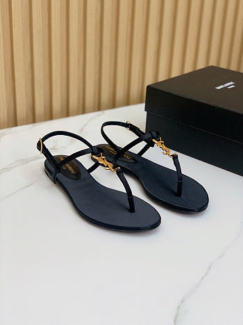 YSL Cassandra sandals in patent leather black 