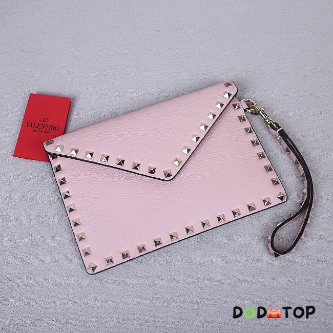 Valentino Garavani Rockstud Envelope Clutch Bag pink size 23x16x1cm - 1