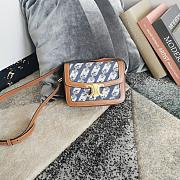 Celine Triomphe logo bag size denim 22.5x16.5x7.5cm - 3