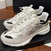 Chanel logo white sneaker - 4