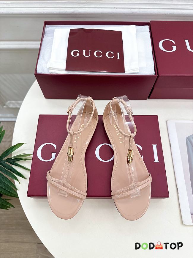 Gucci Women's sandal with bamboo beige - 1