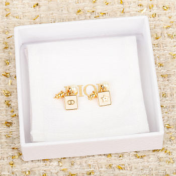 Dior earring - 01