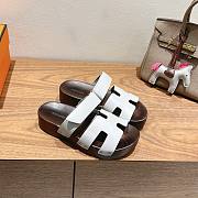 Hermes Chypre sandal white - 5