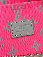 Louis Vuitton Keepall Bandoulière 35 pink bag size 35x21x16 cm - 4
