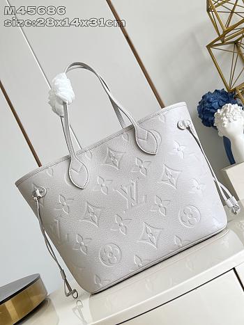 Louis Vuitton  M13758 Neverful  Brume bag size 31 x 28 x 14cm