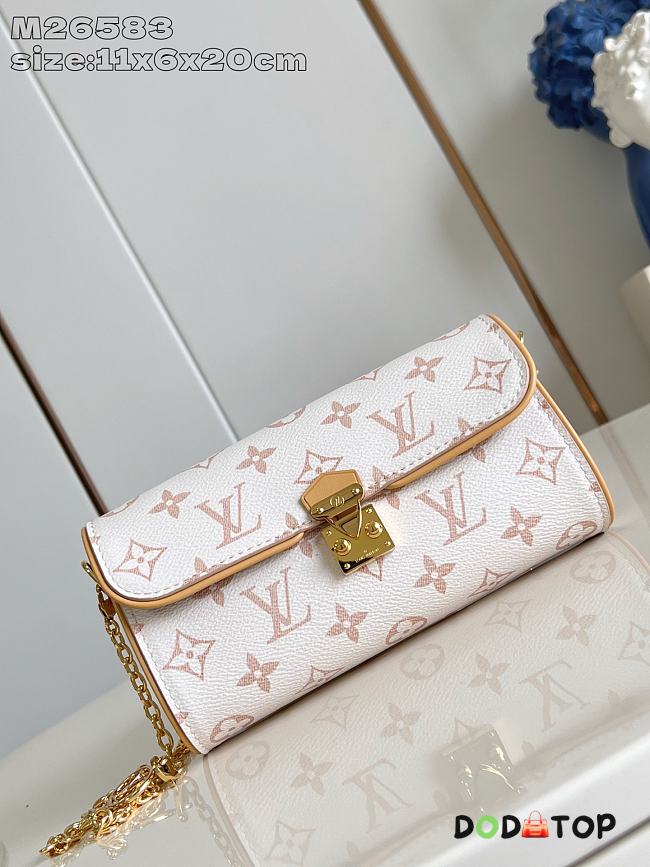 Louis Vuitton M26583 Pochette Camille bag 11x6x20cm - 1