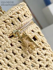 Louis Vuitton M14303 Vanity Chain Pouch size 6x11x19cm - 3